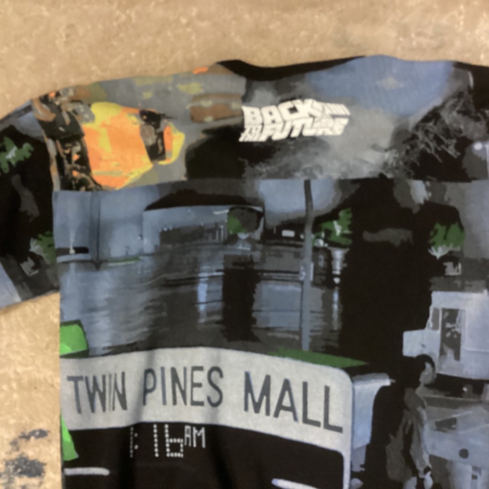 Sweater - Picture 9 of 9